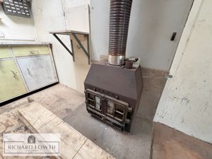Workshed Burner- click for photo gallery